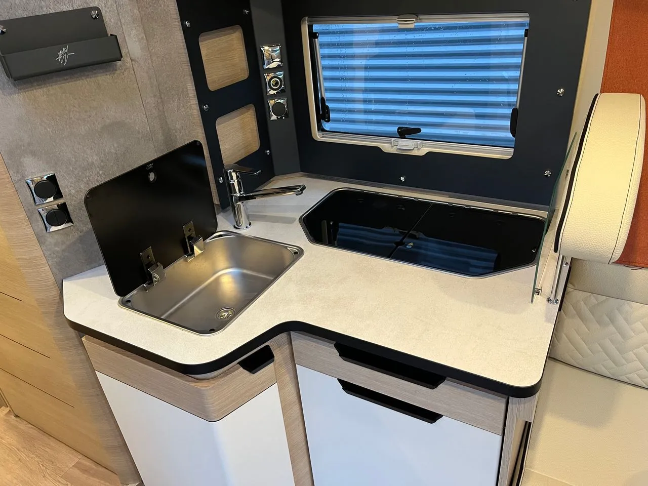 Camping-car - Rapido - 696 F 65 ans - 2026