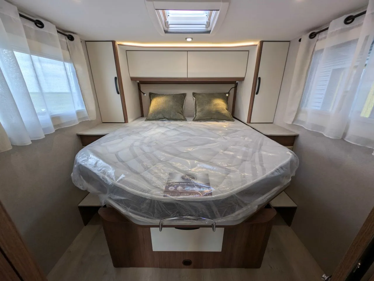 Camping-car - Fleurette - MAGISTER 74 LMF - 2026