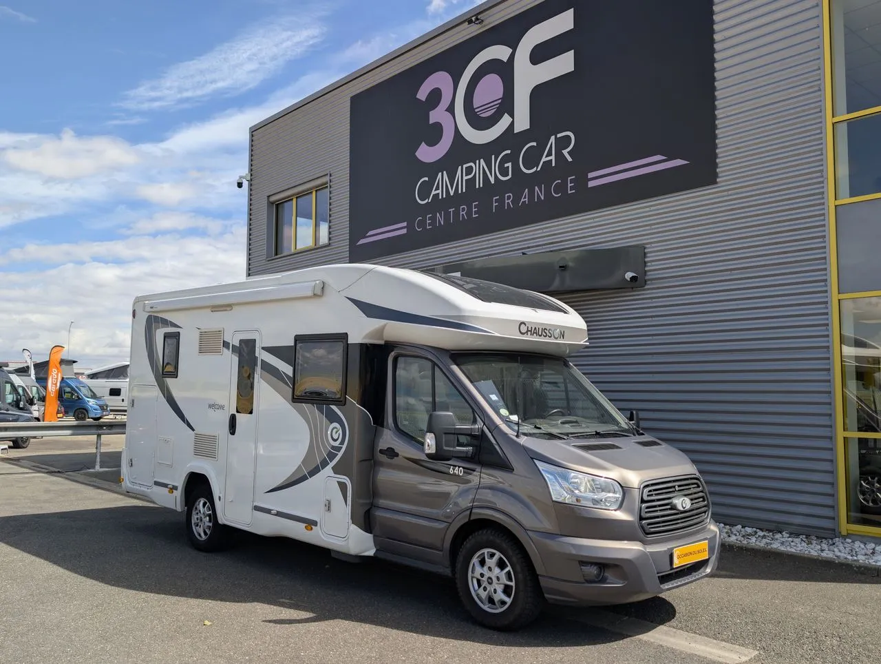 Camping-car occasion – Profilé — Camping-car profilé