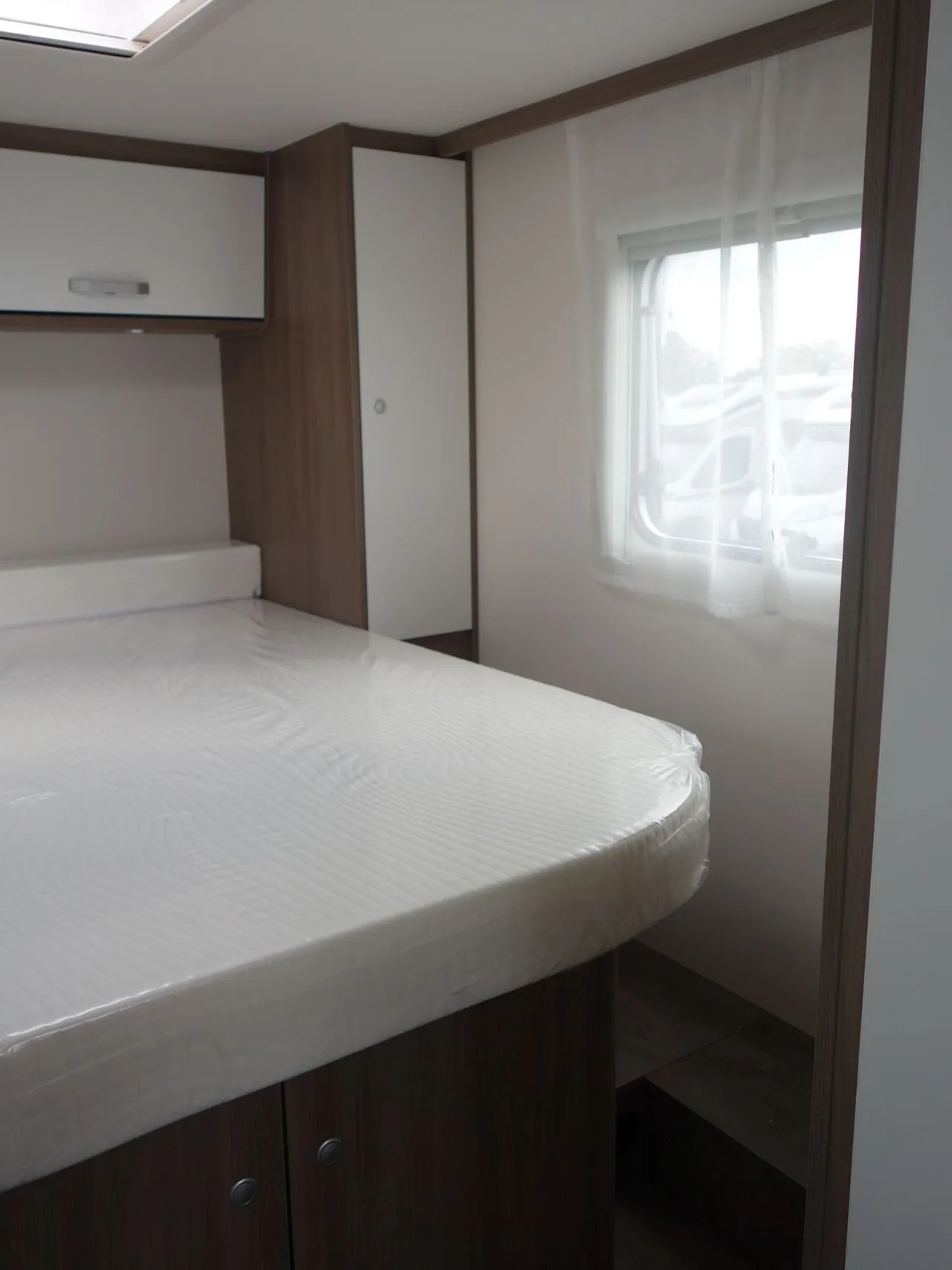 Camping-car - Carado - V 339 PRO + - 2025