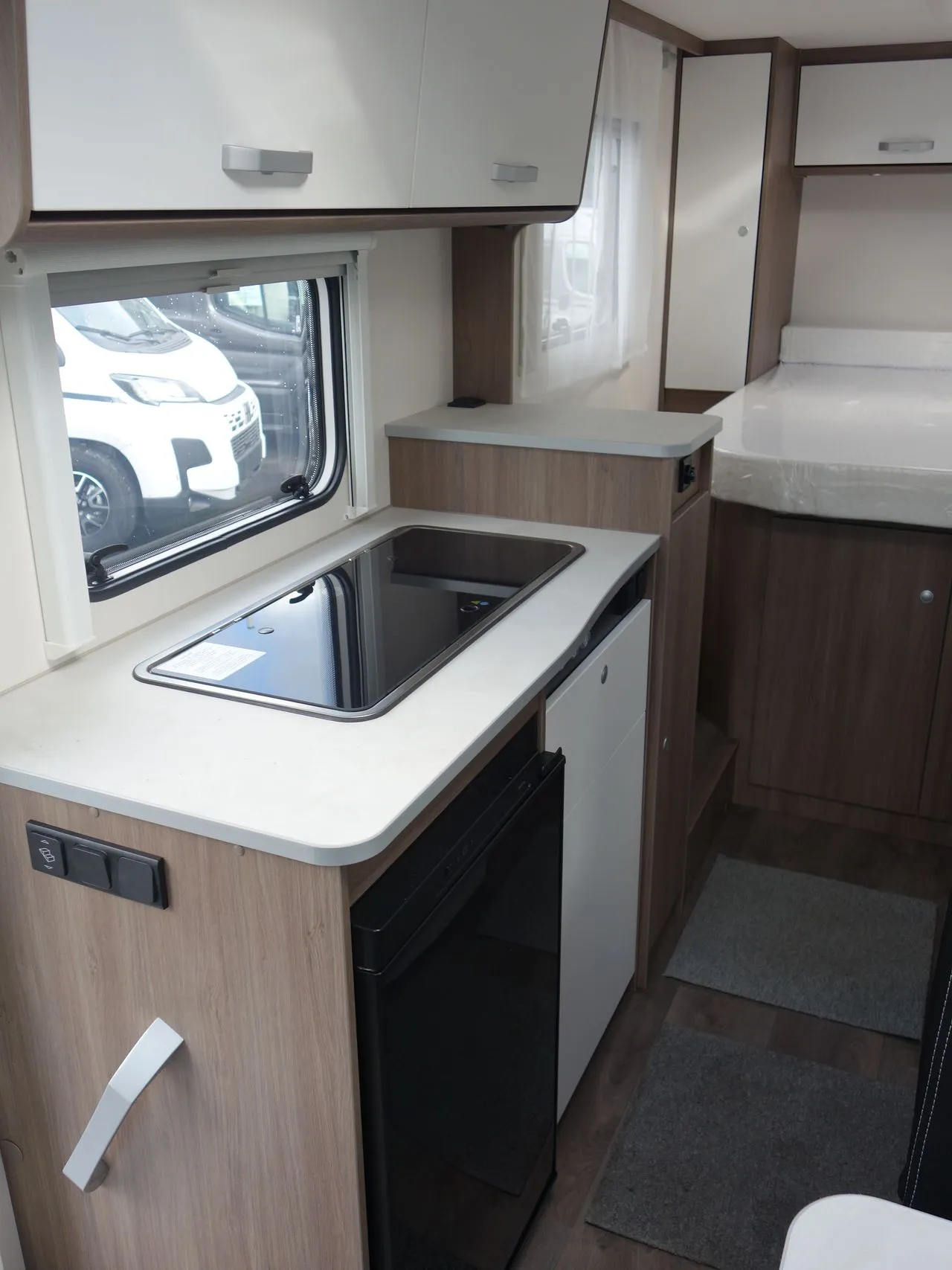 Camping-car - Carado - V 339 PRO + - 2025