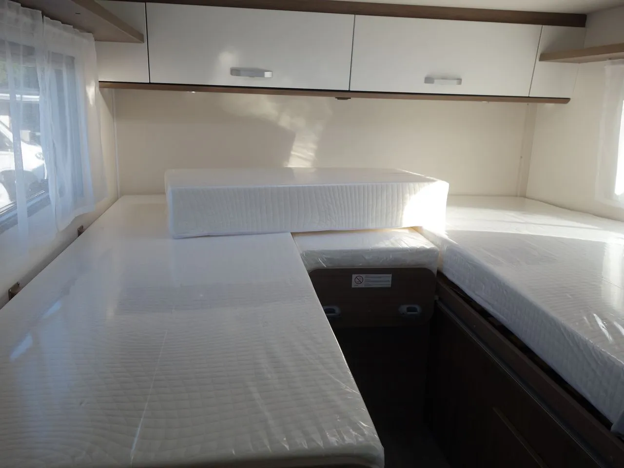 Camping-car - Carado - V 337 PRO + - 2025