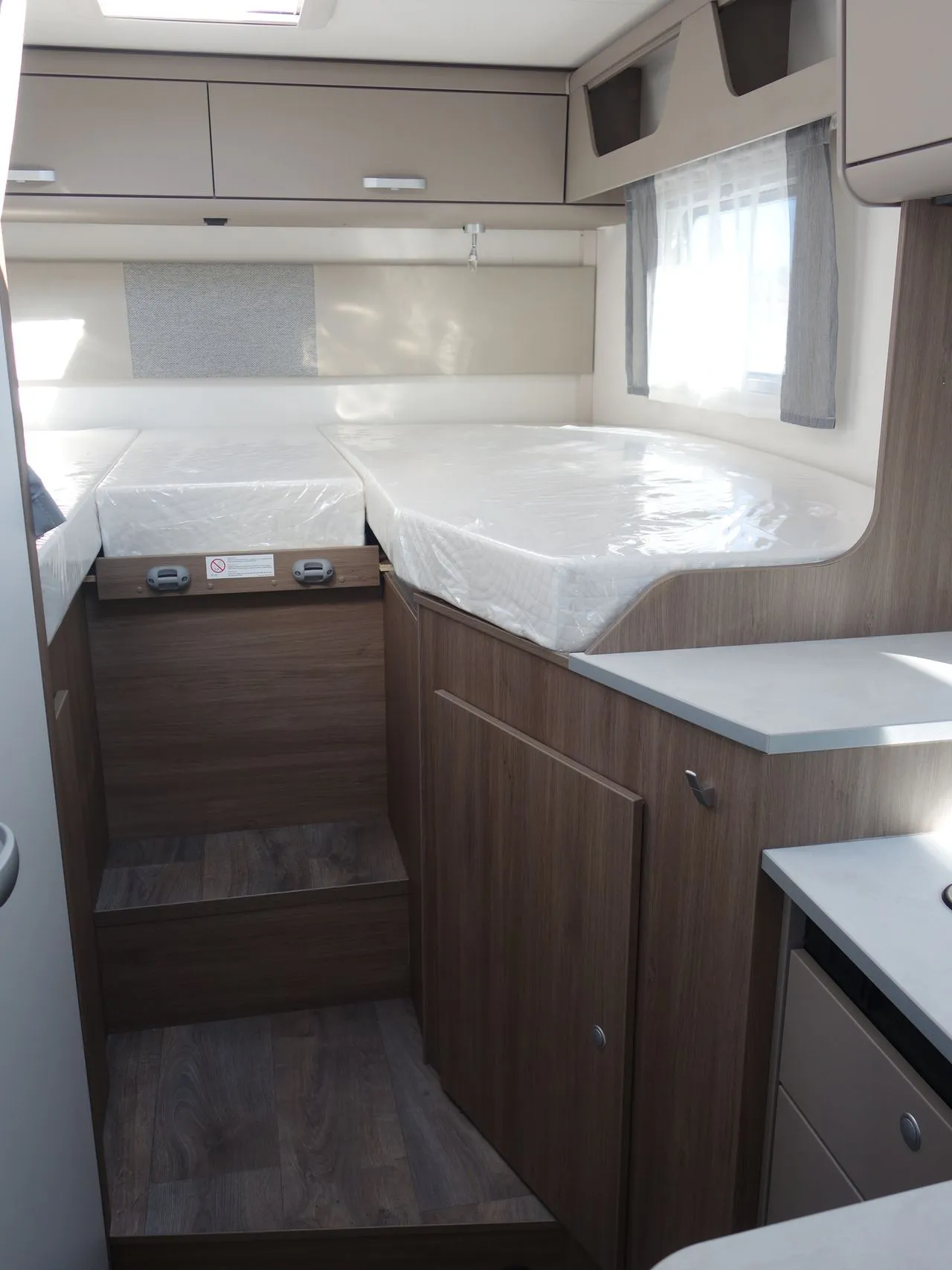 Camping-car - Carado - T 338 PRO + - 2025