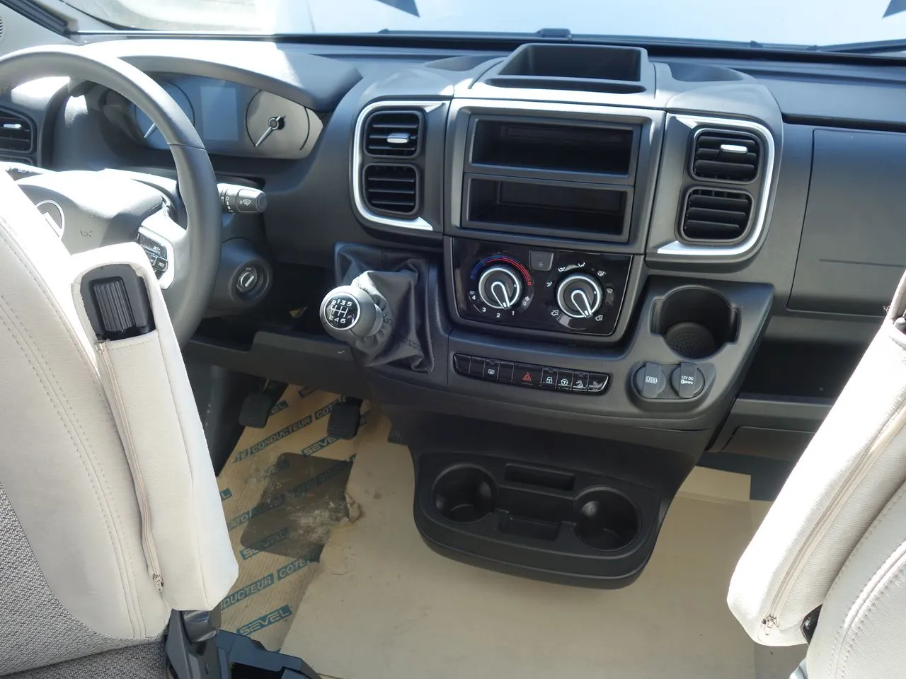 Camping-car - Carado - T 338 PRO + - 2025
