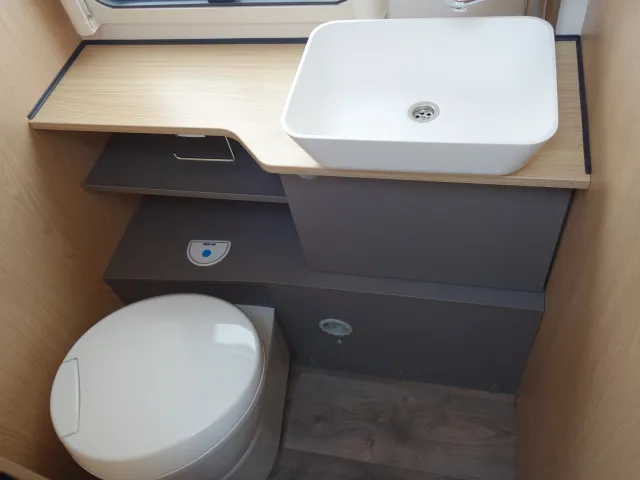 Camping-car - LMC - TOURER LIFT H 730 G - 2025