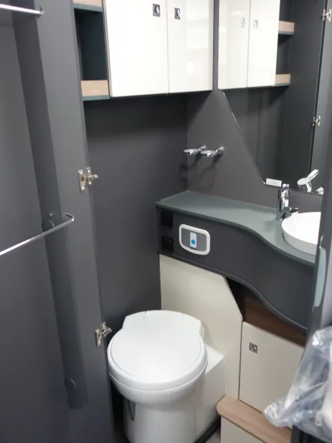 Camping-car - Laika - KOSMO L 409 - 2025