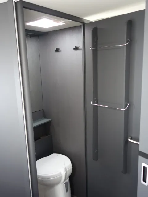 Camping-car - Laika - KOSMO L 412 DS - 2025