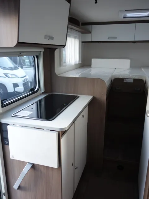 Camping-car - Carado - V 347 PRO + - 2026
