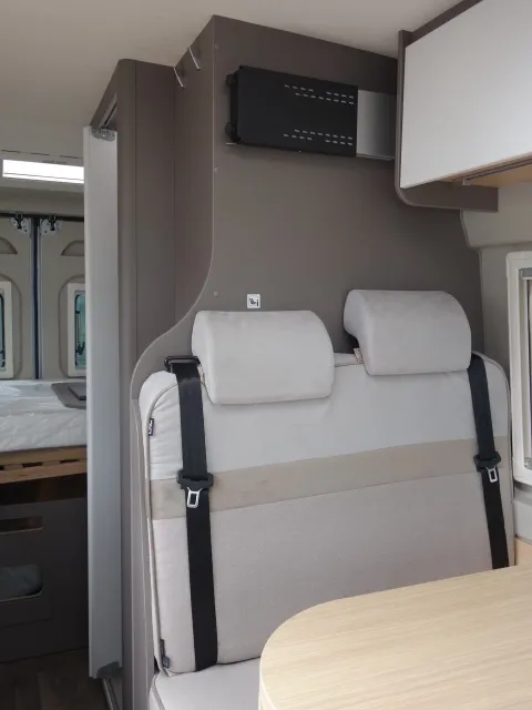 Fourgon aménagé - LMC - INNOVAN 600 - 2025