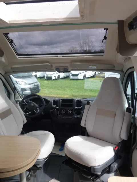 Fourgon aménagé - LMC - INNOVAN 600 - 2025