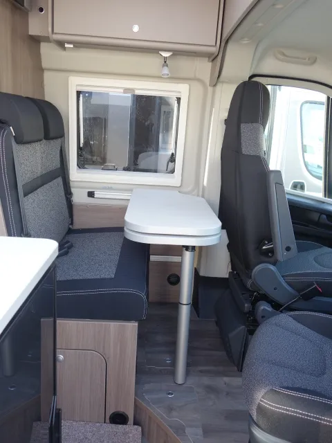 Fourgon aménagé - Carado - CV 602 - 2025