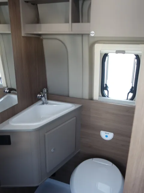 Fourgon aménagé - Carado - CV 602 - 2025