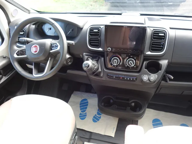 Camping-car - LMC - CRUISE V 646 G - 2024