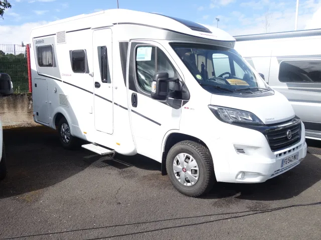 GLOBEBUS T1