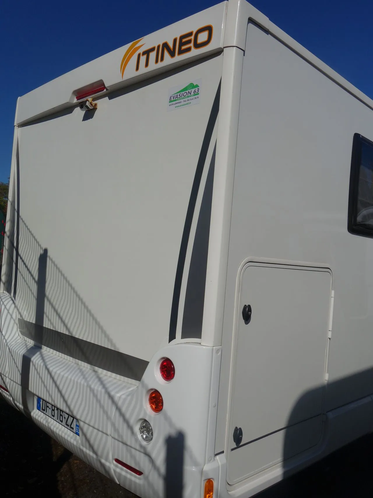 740 MB