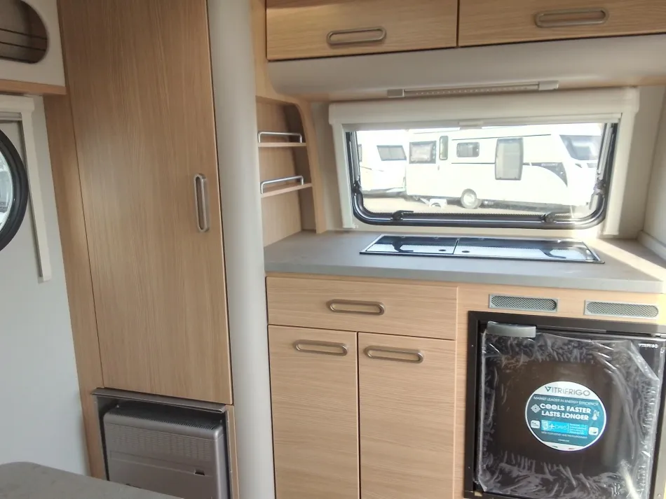 Caravane - T@B - BASIC 320 - 2026