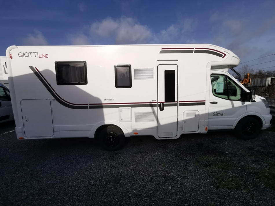 Camping-car GIOTTILINE SIENA F 390