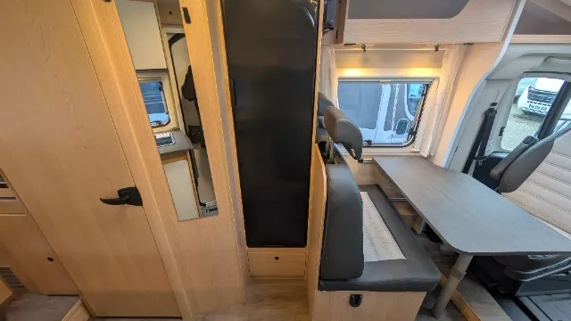 V 67 S Adventure Edition