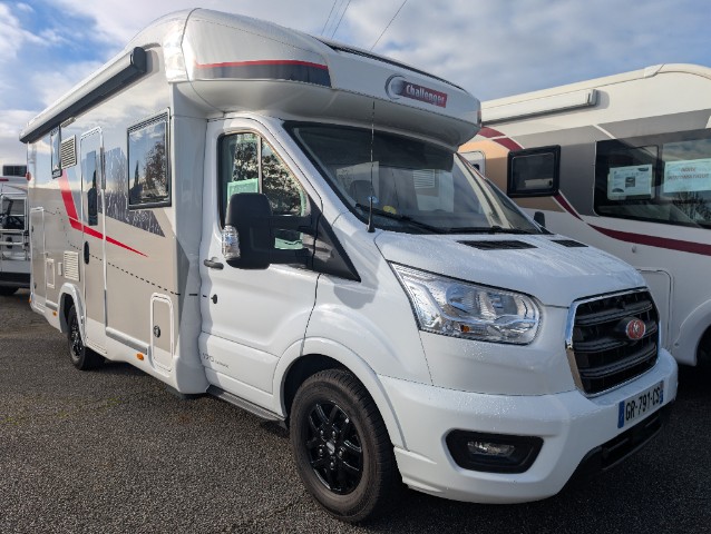 Camping-car CHALLENGER 260