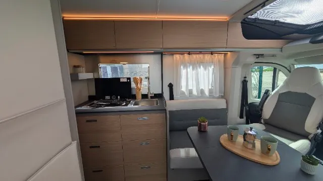Camping-car - Adria - Compact Select DC - 2027