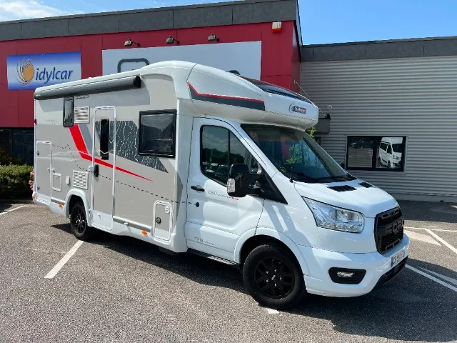 Camping-car occasion – Profilé — Camping-car profilé