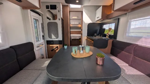 Camping-car - Challenger - 318 - 2027