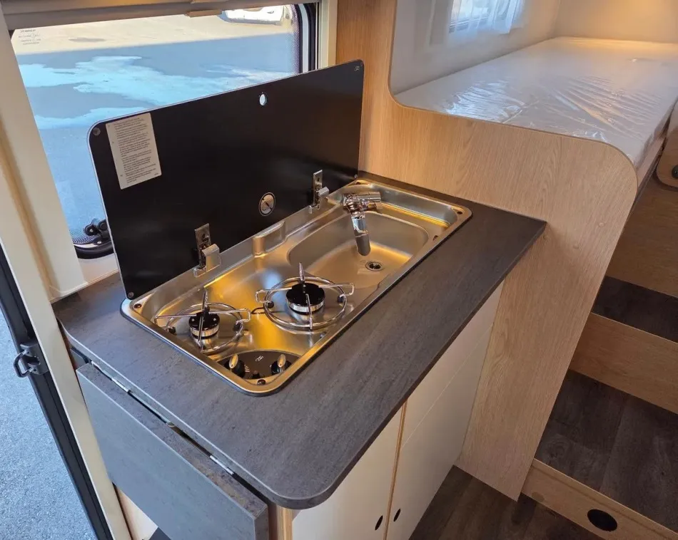 Camping-car - Sunlight - VAN V 67S - 2026