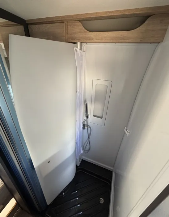 Fourgon aménagé - Dethleffs - GLOBETRAIL 600 DS - 2026