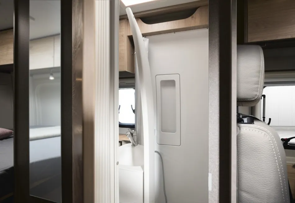 Fourgon aménagé - Dethleffs - GLOBETRAIL ACTIVE 600 DS - 2026