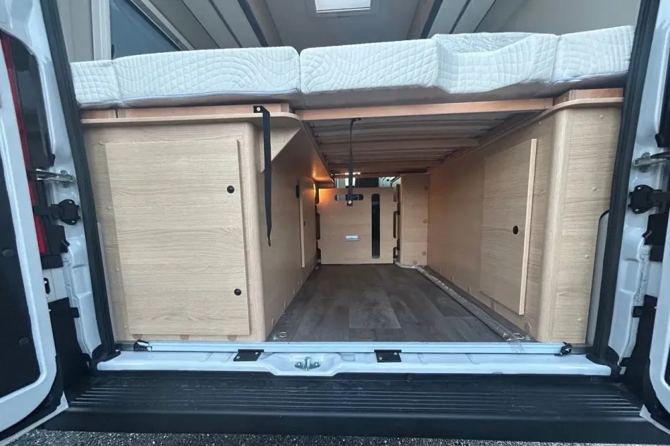 Fourgon aménagé - Sunlight - CAMPER VAN CLIFF 640 X - 2026