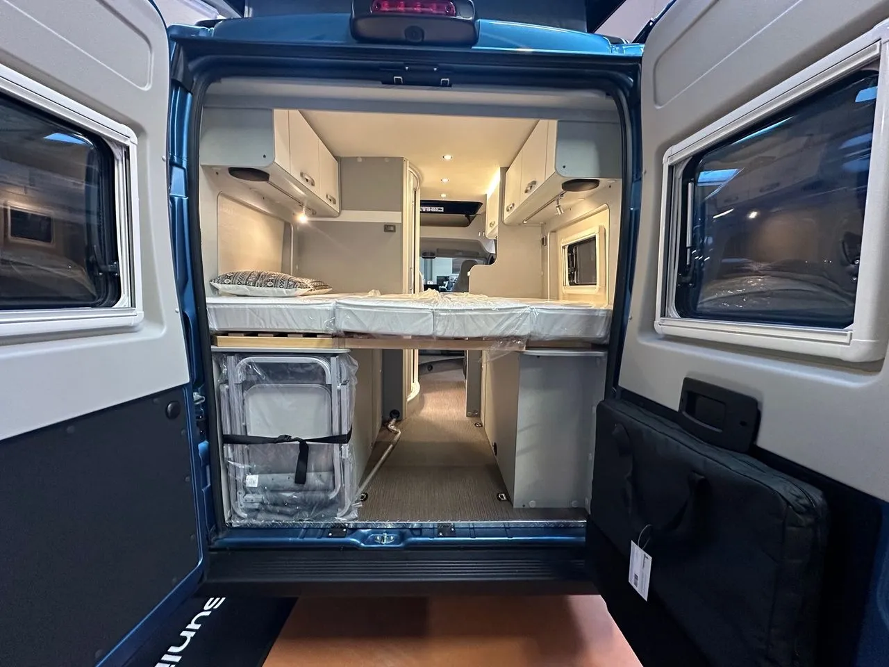 Fourgon aménagé - Hymer Camper Vans - FREE 540 BLUE EVOLUTION MODELE SPECIAL - 2024