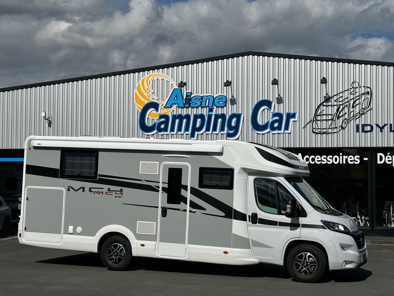 Camping-car MCLOUIS MC4 381 AUTOMATIQUE