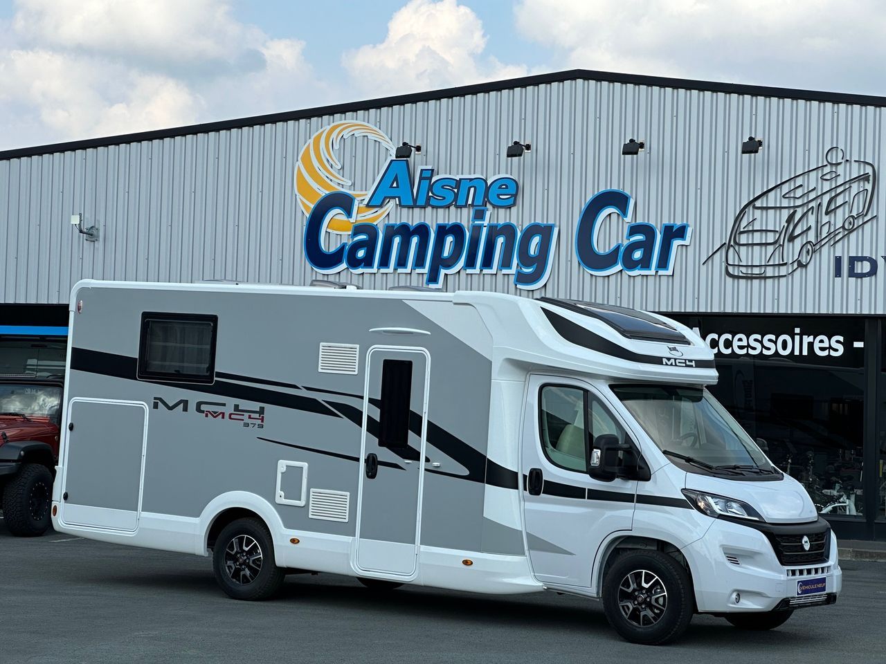 Camping car neuf Profile Mc Louis MC4 379 5 PLACES 2024 Laon Idylcar