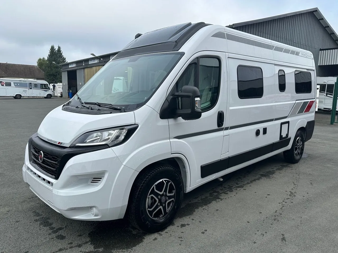 INNOVAN 600 BOITE AUTOMATIQUE