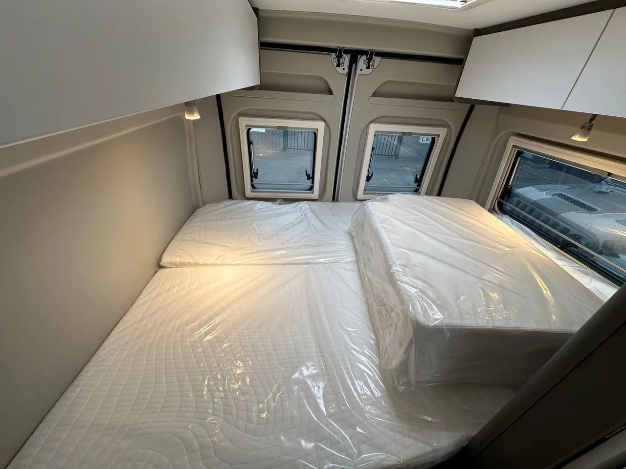 Fourgon aménagé - LMC - INNOVAN 600 BOITE AUTOMATIQUE - 2024