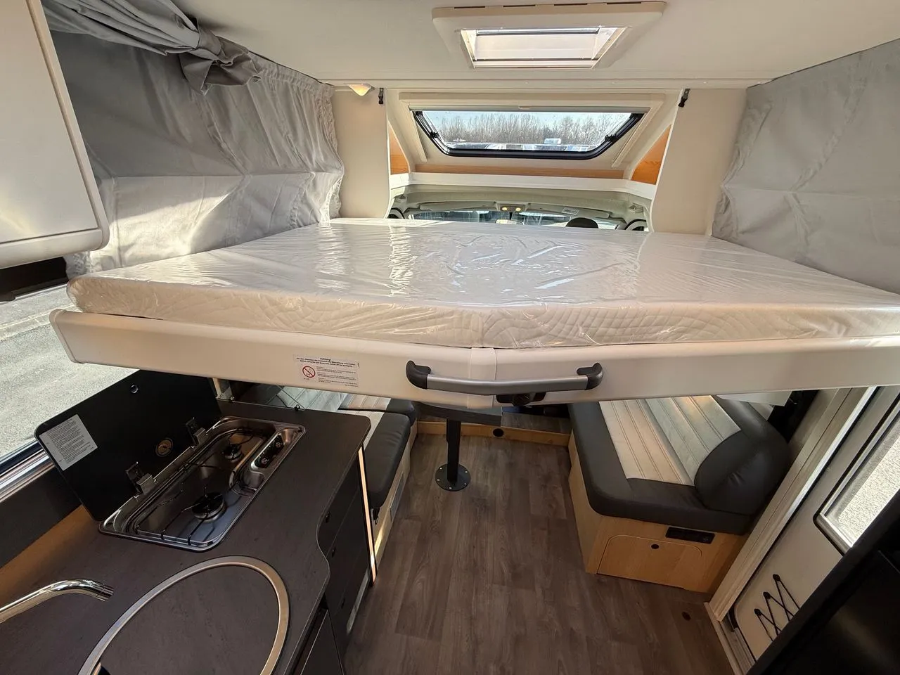 Camping-car - Sunlight - T 69LC Adventure - 2025