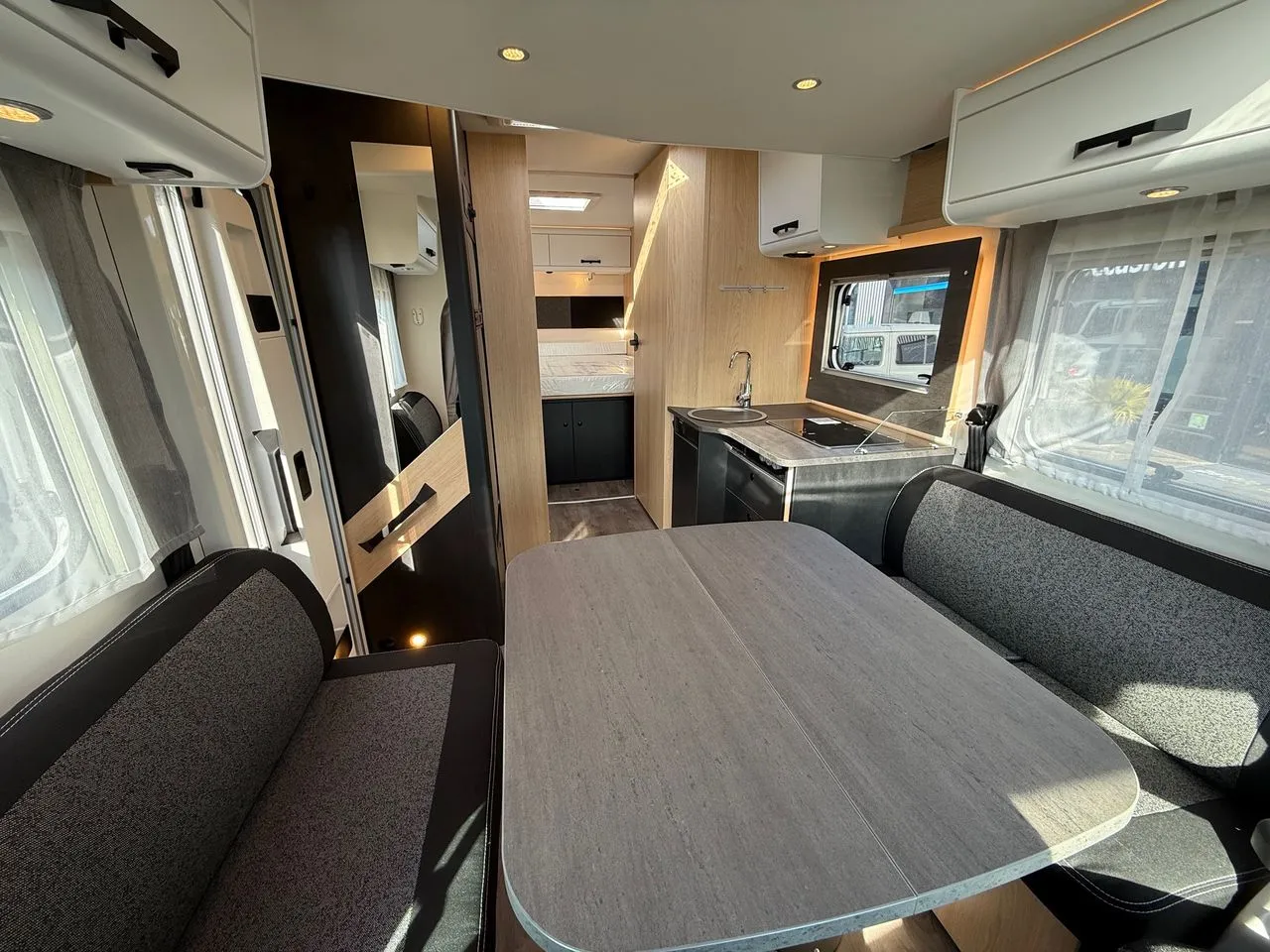 Camping-car - Sunlight - T 69LC Access Plus - 2025