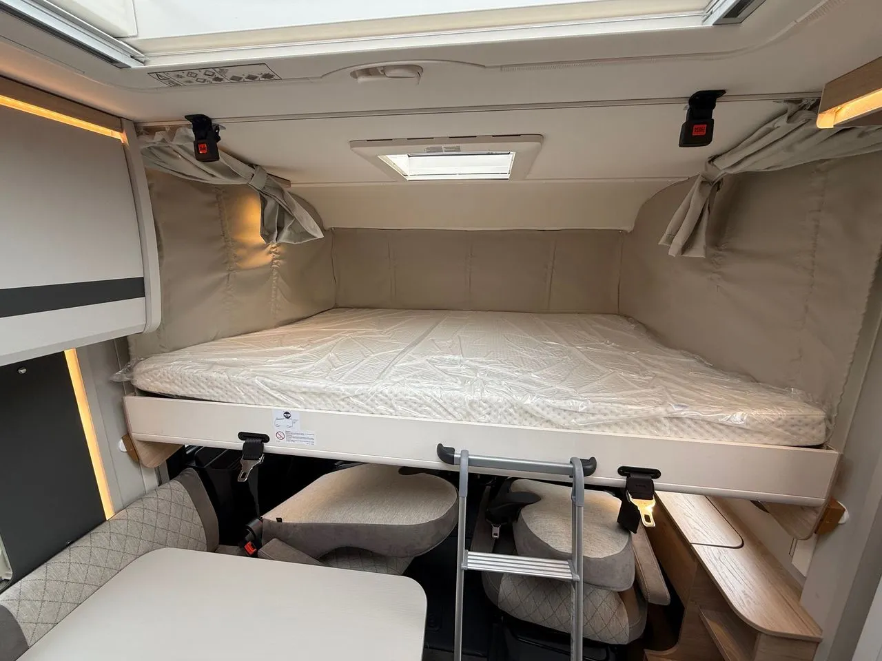 Camping-car - Dethleffs - Globebus Active I 4 Intégral - 2025
