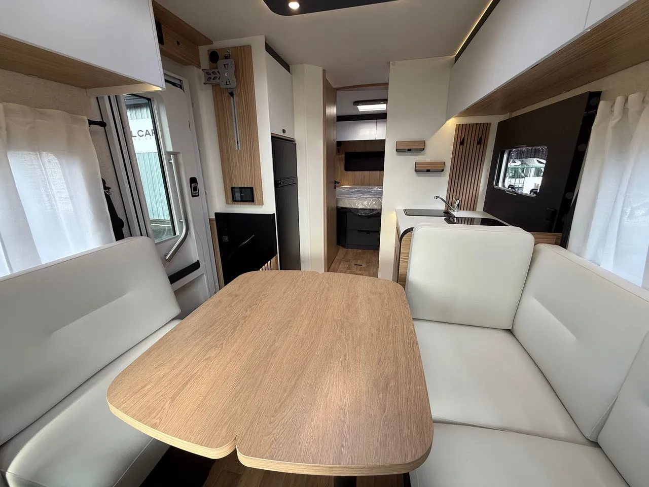 Camping-car - Pilote - P740FC EXPRESSION BOITE AUTOMATIQUE - 2025