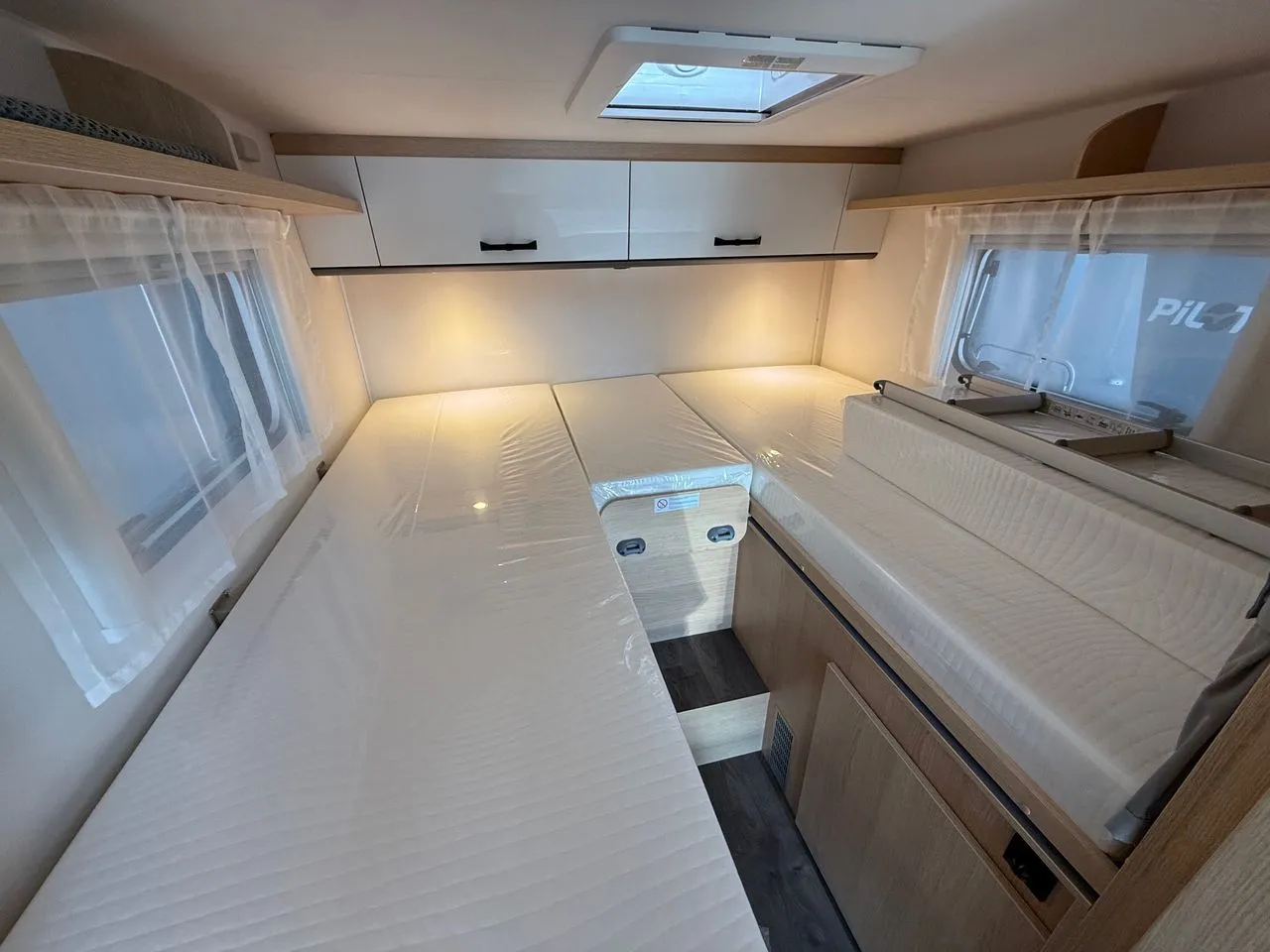 Camping-car - Sunlight - V66 - 2025