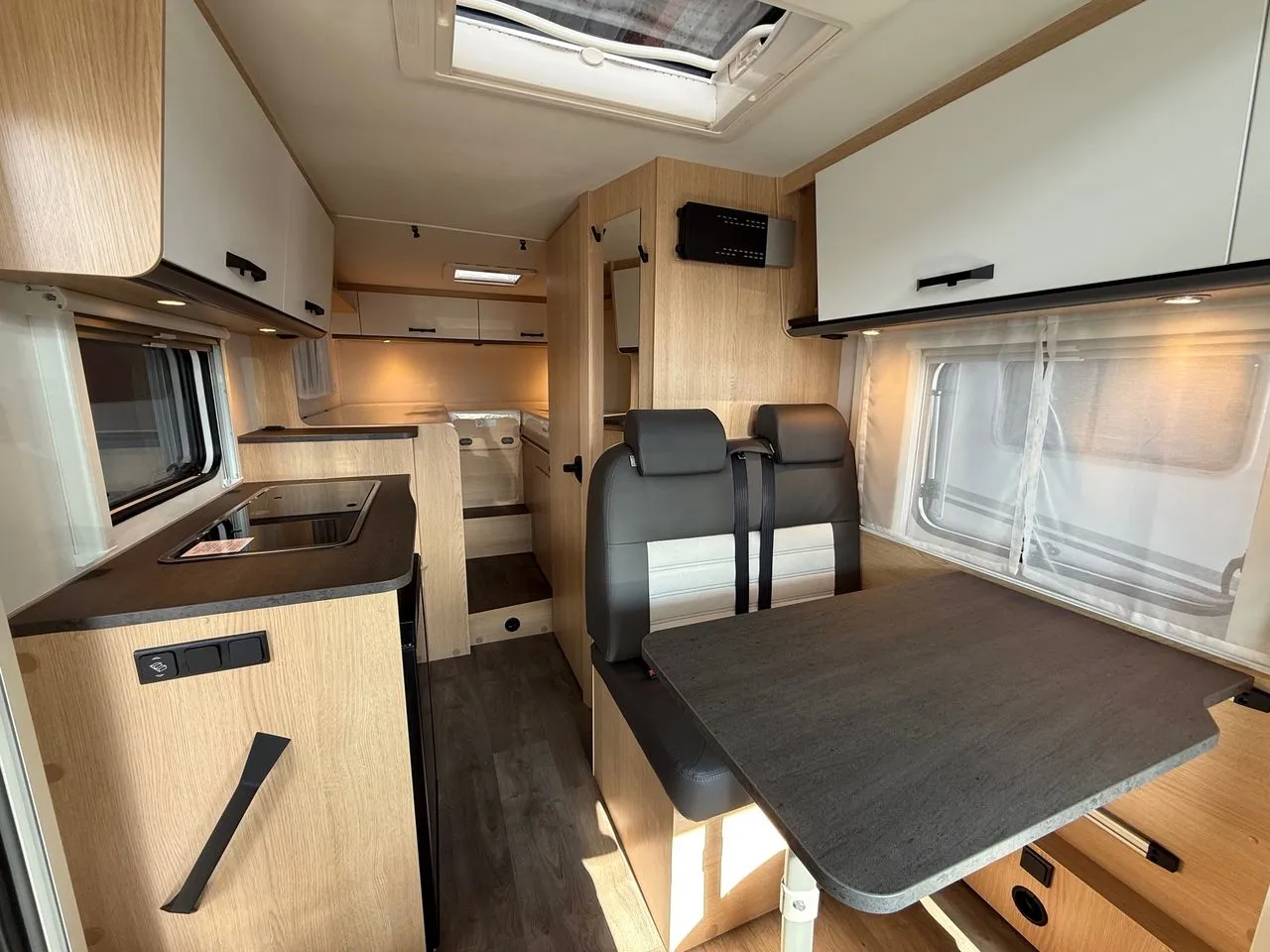 Camping-car - Sunlight - V66 - 2025