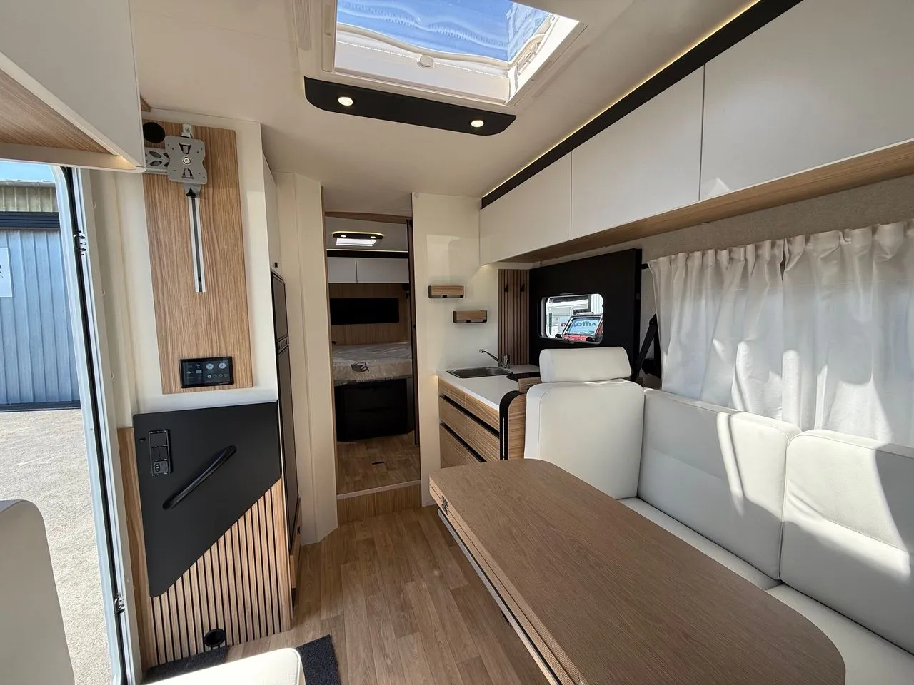 Camping-car - Pilote - P740FC EXPRESSION - 2025