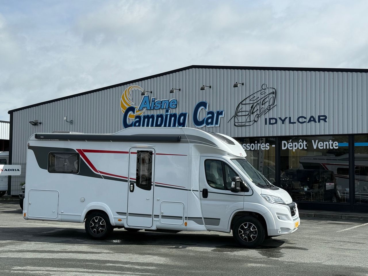 Camping-car LMC H 630 LIFT
