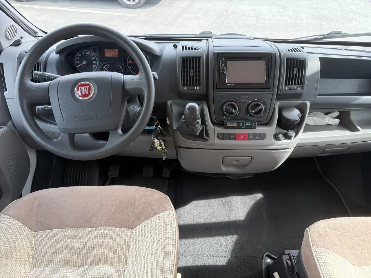 CORAL 690SP CAPUCINE LIT CENTRAL