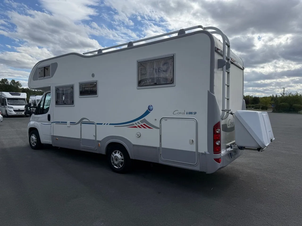 CORAL 690SP CAPUCINE LIT CENTRAL
