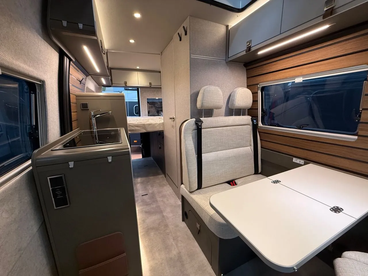 Fourgon aménagé - Hymer Camper Vans - Grand Canyon S 600 Xperience - 2026