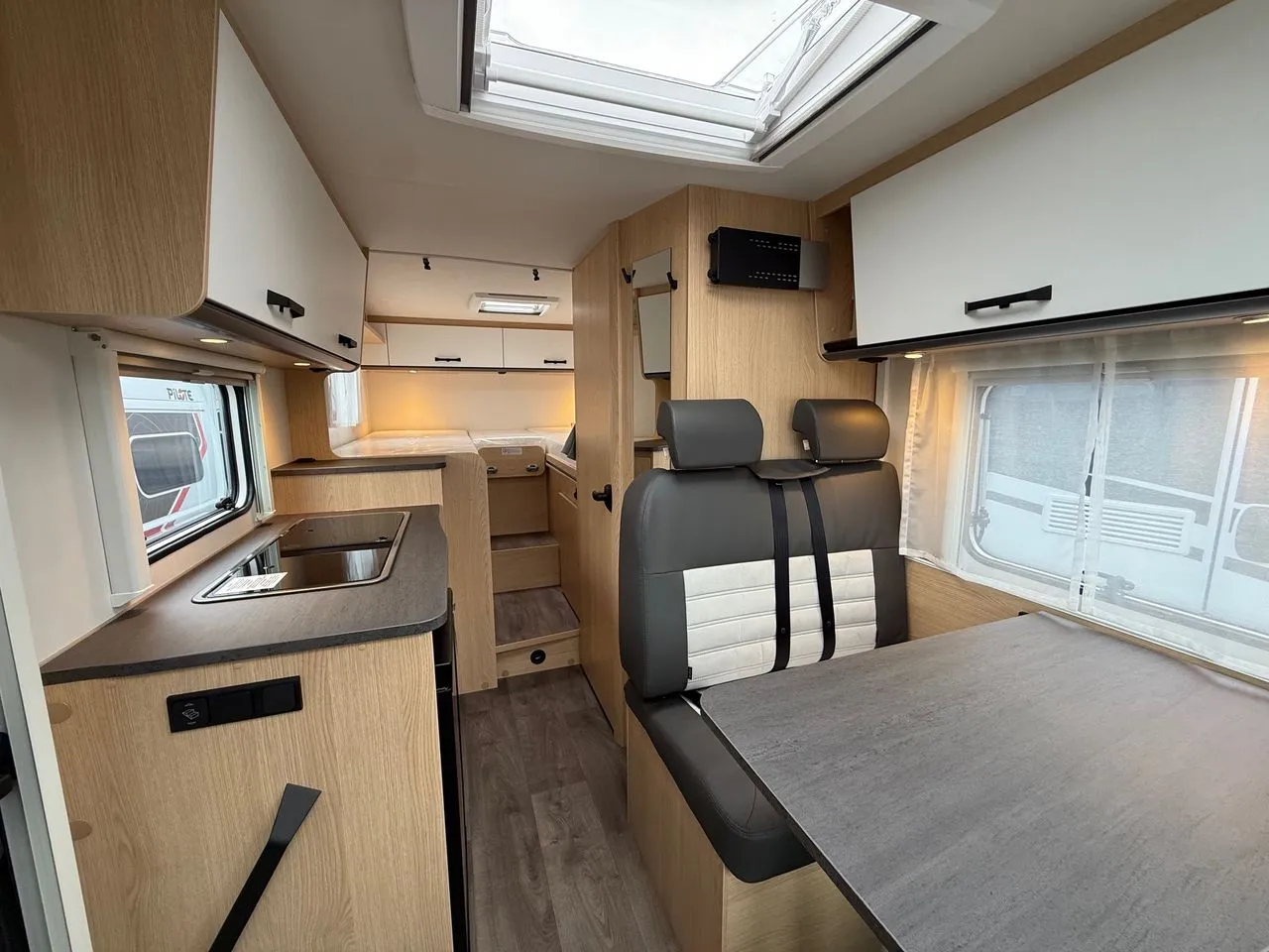 Camping-car - Sunlight - V66 ADVENTURE - 2026