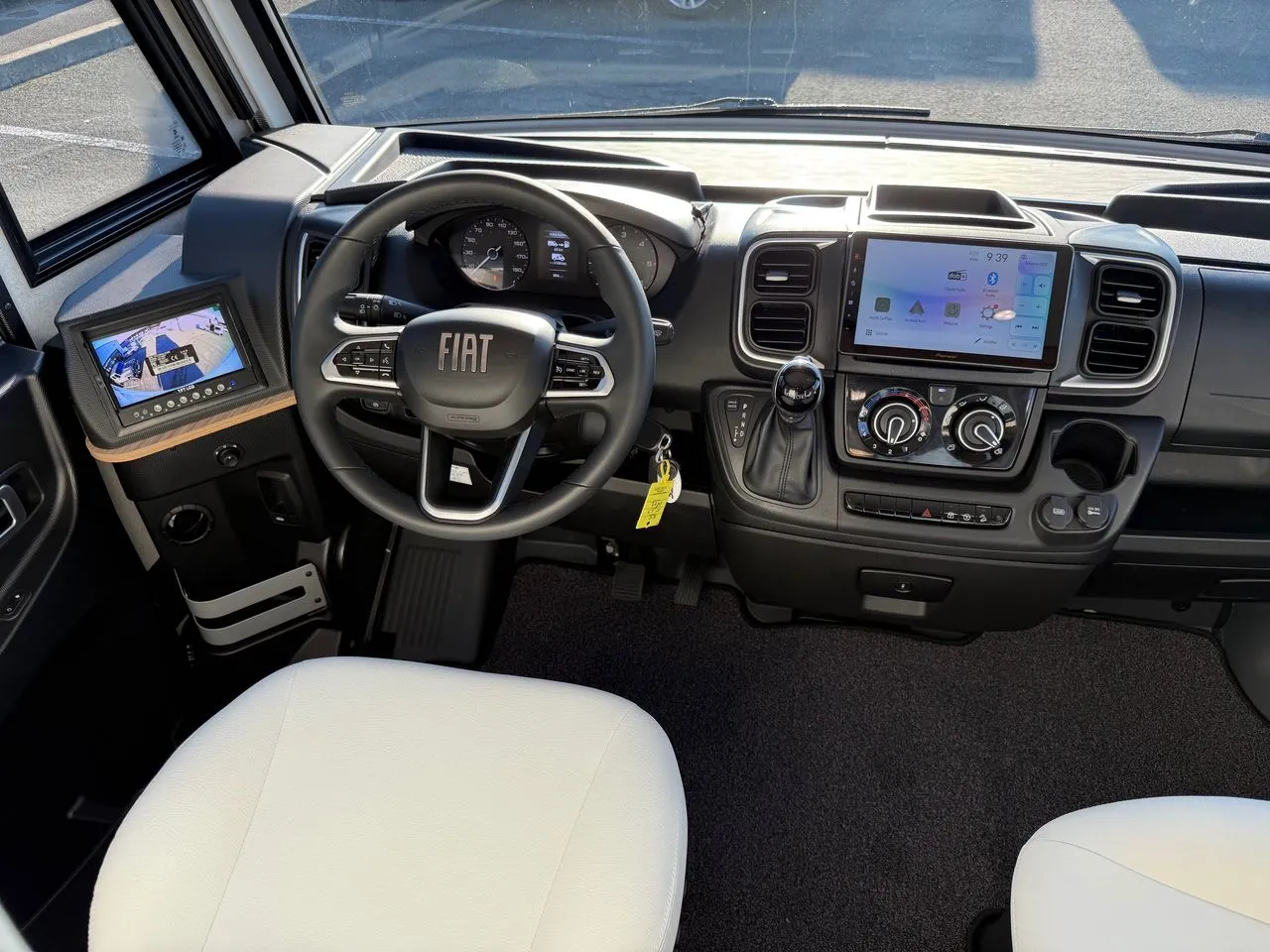 Camping-car - Pilote - G740FGJ - 2026