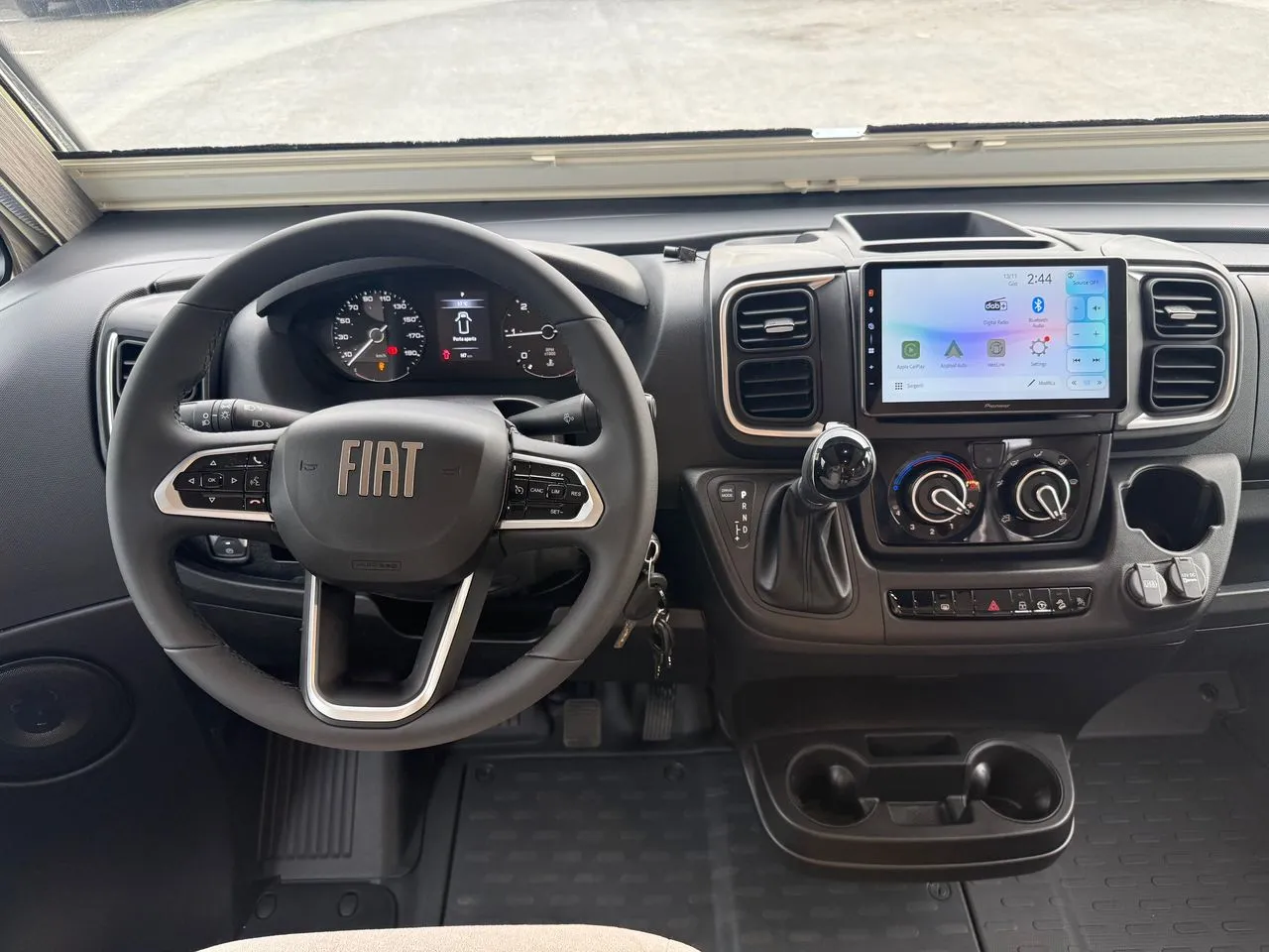 Camping-car - Mc Louis - NEVIS 881 BOITE AUTOMATIQUE - 2026