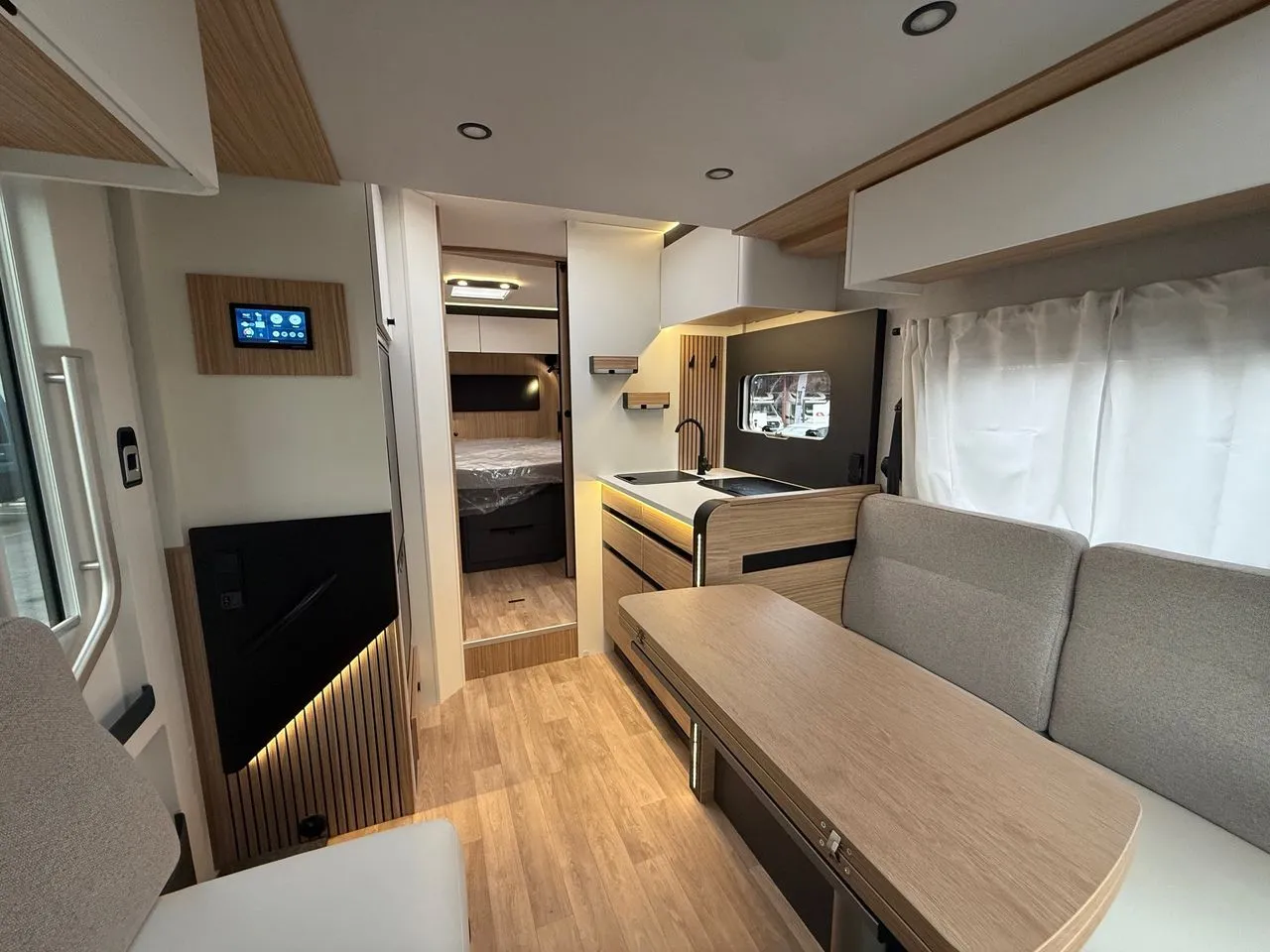 Camping-car - Pilote - P740 FC - 2026